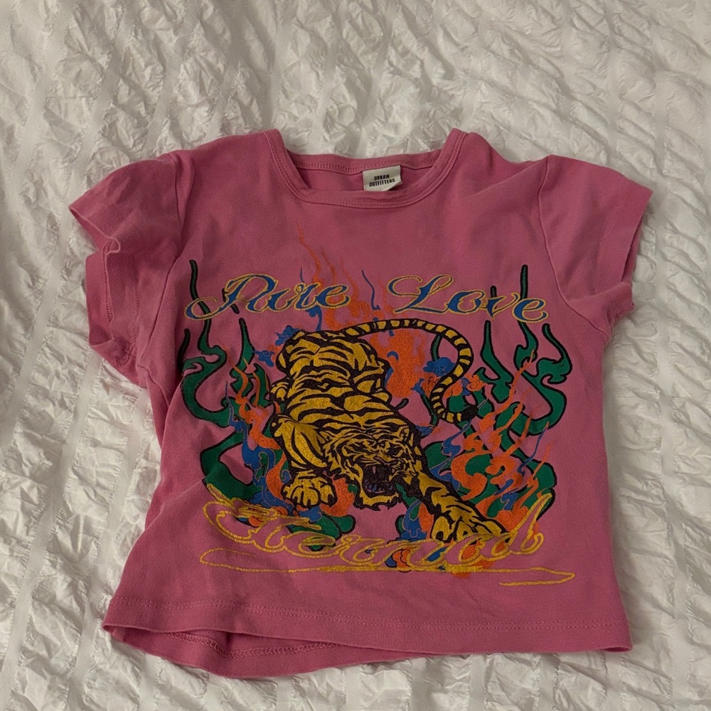 Urban outfitters small tee
